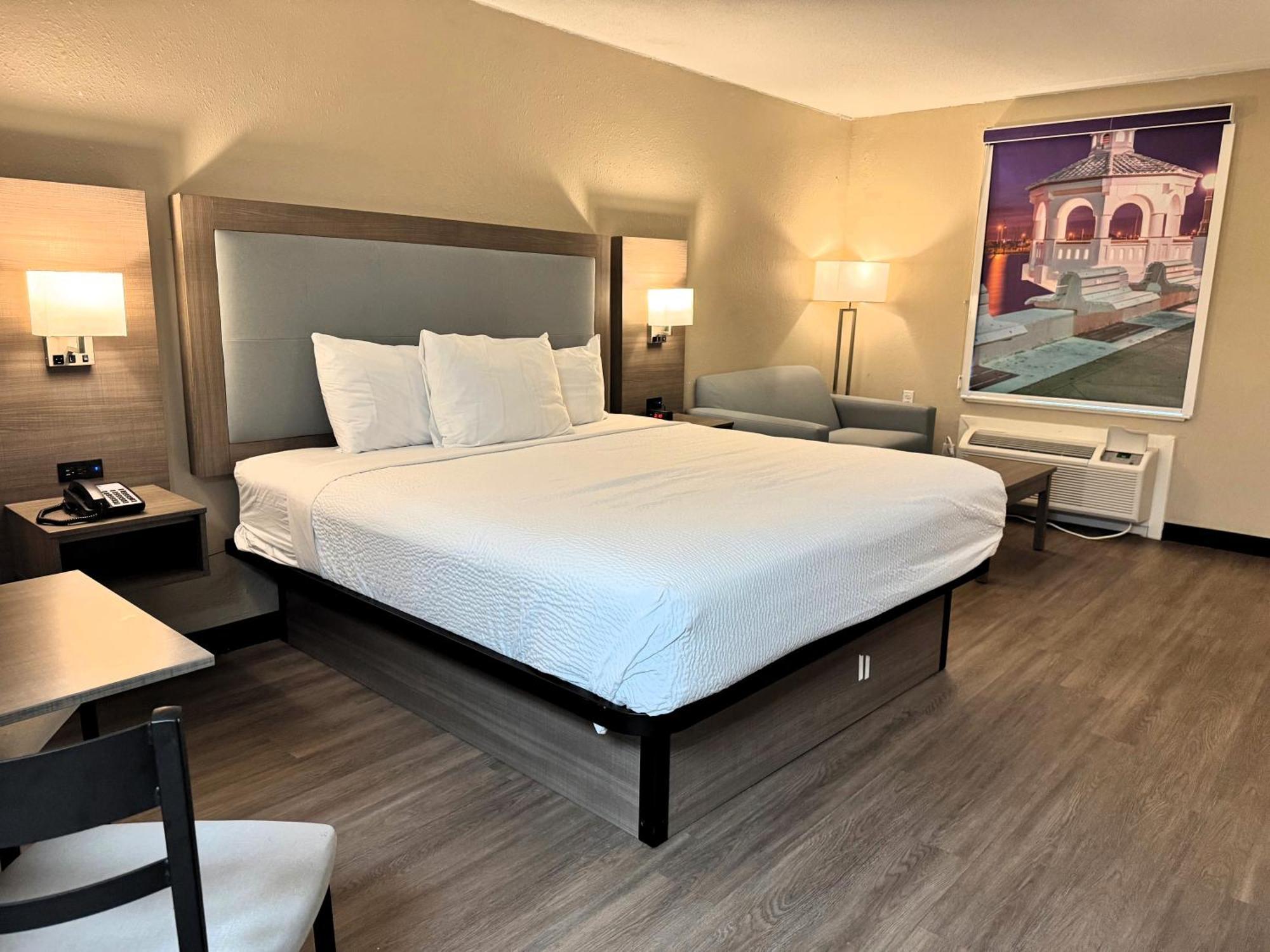 Baymont By Wyndham Corpus Christi Airport Hotel Exterior photo