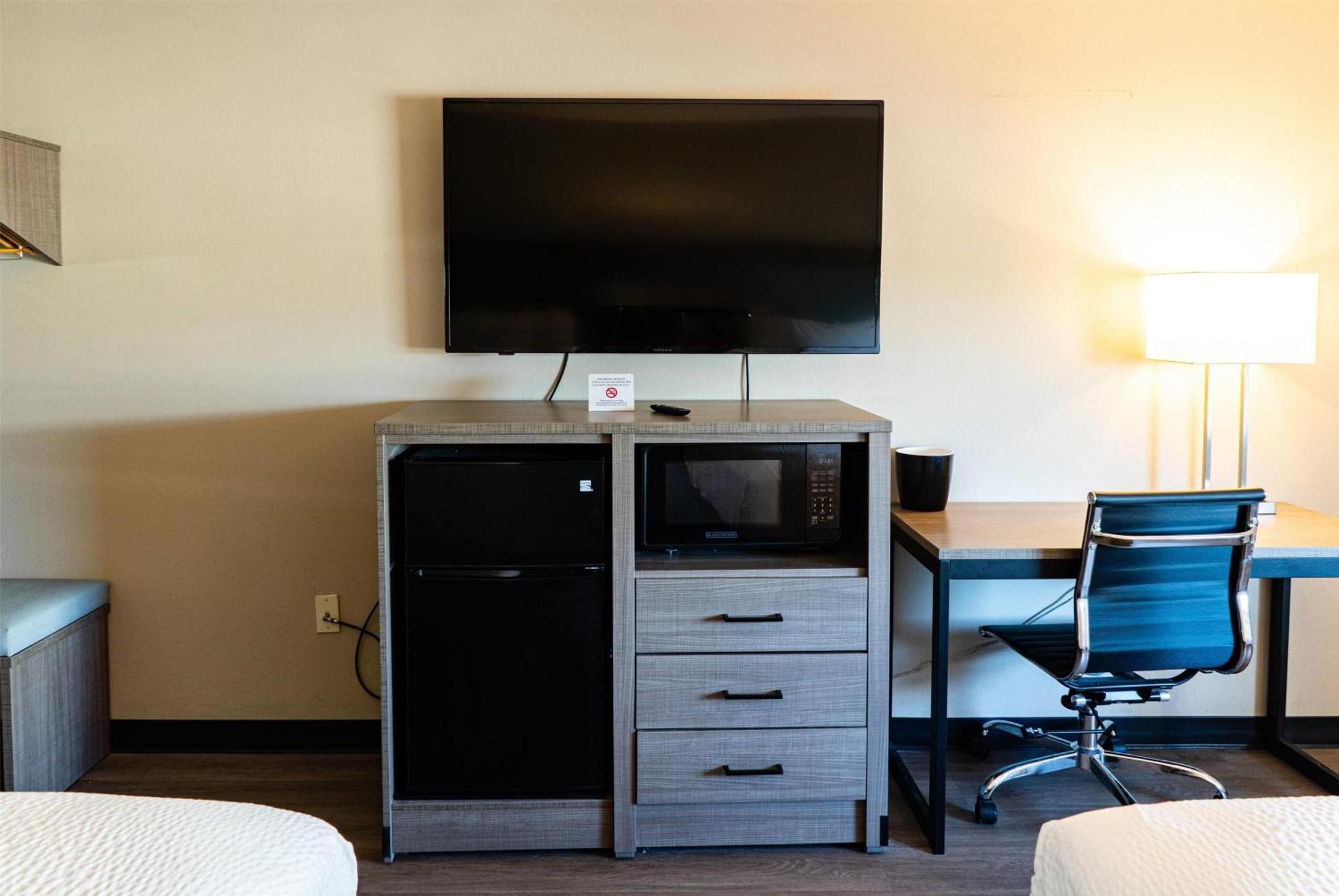 Baymont By Wyndham Corpus Christi Airport Hotel Exterior photo