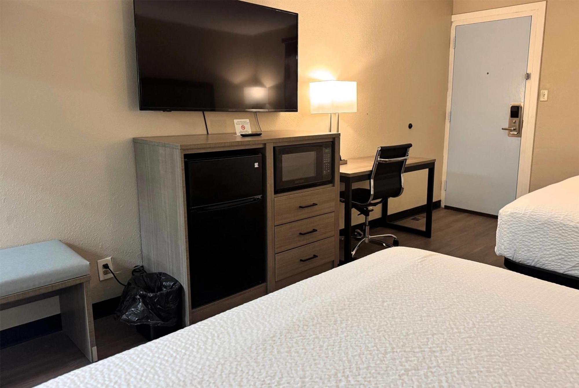 Baymont By Wyndham Corpus Christi Airport Hotel Exterior photo